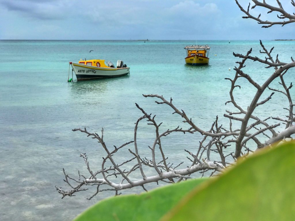 postcards of boats in aruba
